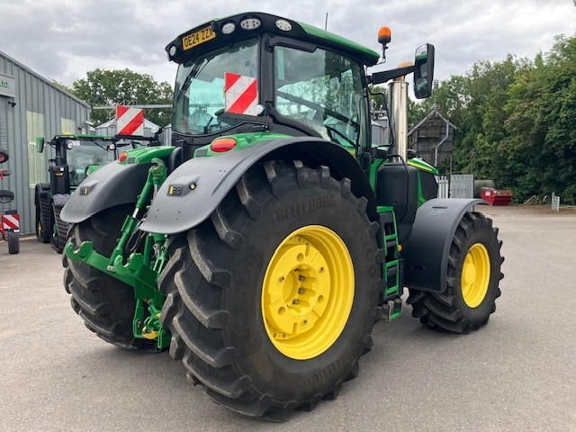 John Deere 6R250 - Tractor: foto 3 John Deere 6R250 - Tractor: foto 3