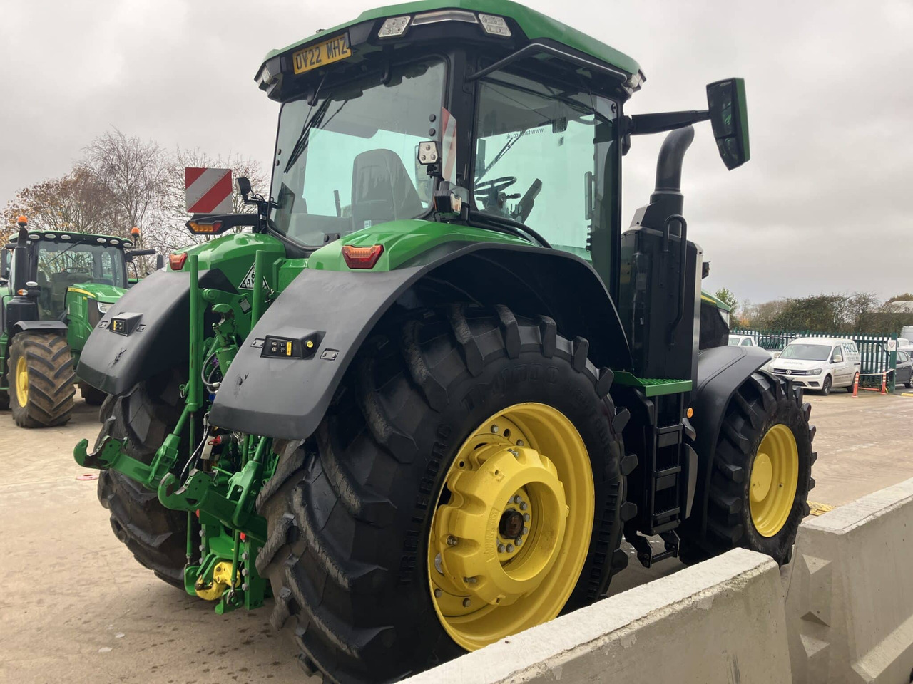 John Deere 7R 310 - Tractor: foto 5 John Deere 7R 310 - Tractor: foto 5