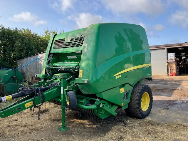 John Deere 960 - Maquinaria de henificación: foto 1 John Deere 960 - Maquinaria de henificación: foto 1