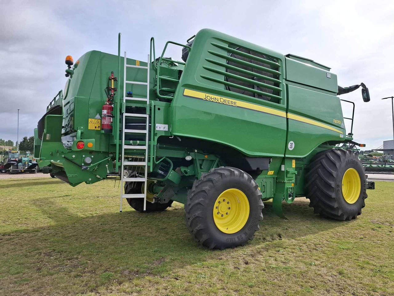 John Deere T670 - Cosechadora de granos: foto 4 John Deere T670 - Cosechadora de granos: foto 4