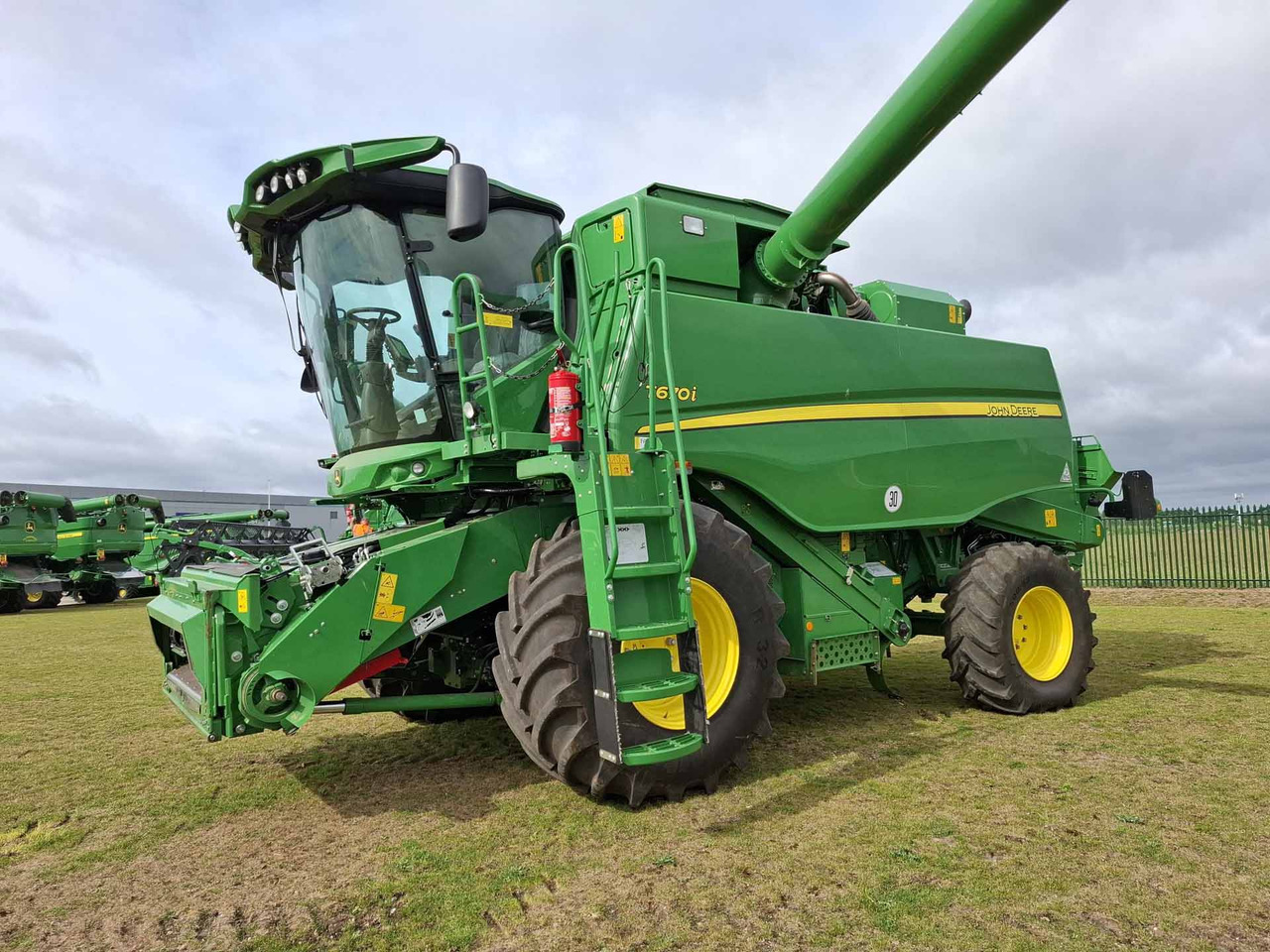 John Deere T670 - Cosechadora de granos: foto 2 John Deere T670 - Cosechadora de granos: foto 2