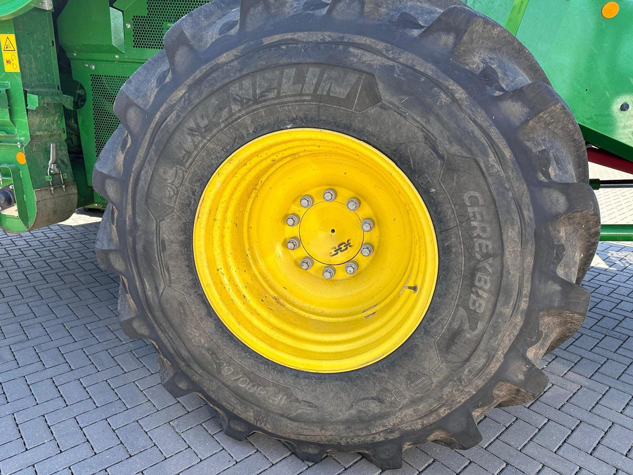 John Deere T670i HM - Cosechadora de granos: foto 3 John Deere T670i HM - Cosechadora de granos: foto 3