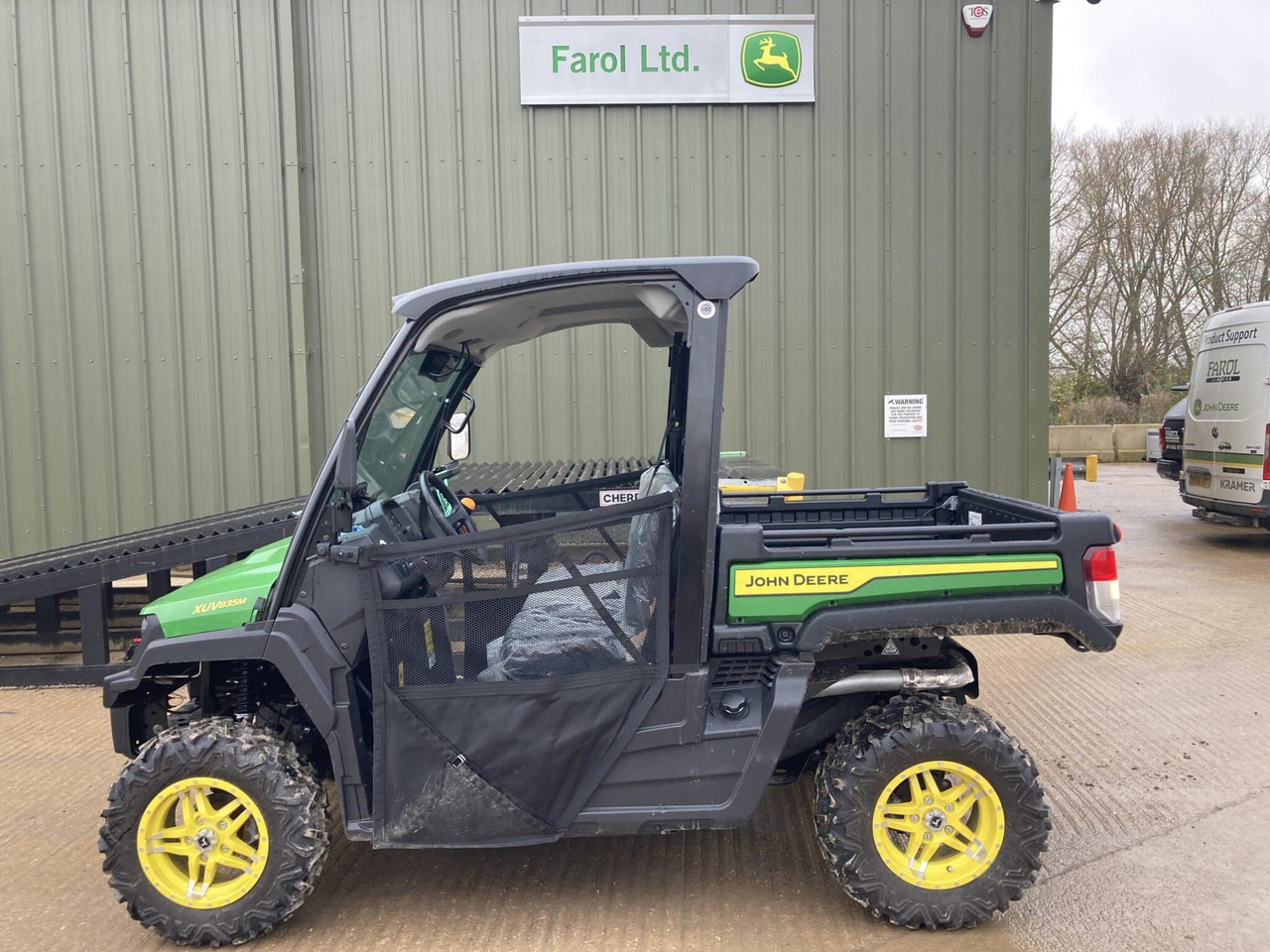 John Deere XUV835M Gator - Cuadrimoto: foto 2 John Deere XUV835M Gator - Cuadrimoto: foto 2