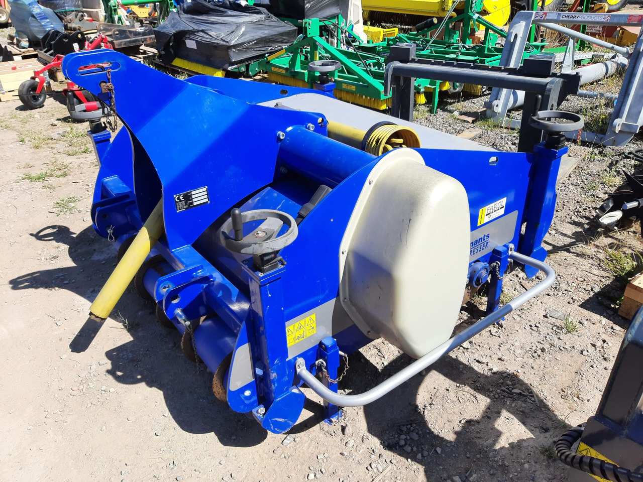 Koro Recycling Dresser 1600 - Otros maquinaria: foto 1 Koro Recycling Dresser 1600 - Otros maquinaria: foto 1