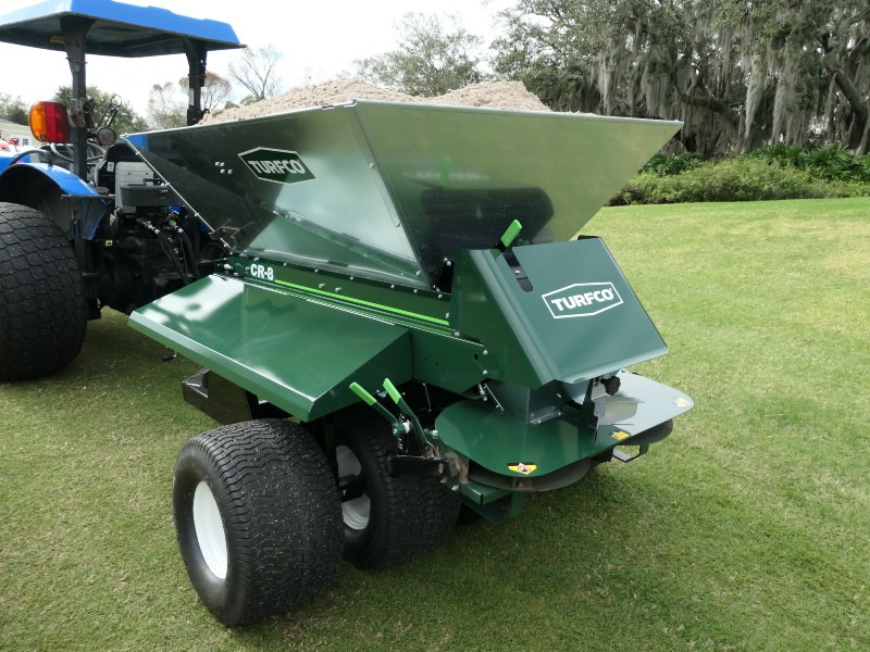 Turfco CR-8 Trailed Top Dresser - Esparcidor de sal: foto 2 Turfco CR-8 Trailed Top Dresser - Esparcidor de sal: foto 2