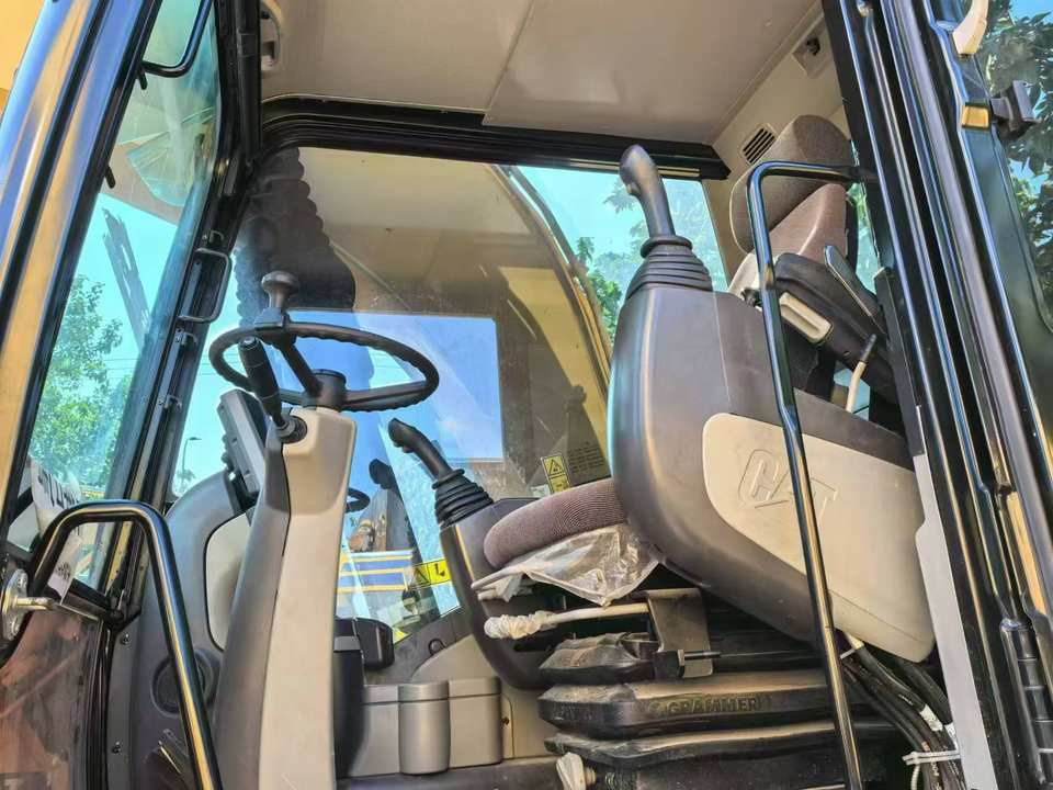 Beautiful High Quality Second-Hand CAT M315D2 Wheel Excavator Used Digger Machinery Engine After-sales Warranty Service - Excavadora de ruedas: foto 5 Beautiful High Quality Second-Hand CAT M315D2 Wheel Excavator Used Digger Machinery Engine After-sales Warranty Service - Excavadora de ruedas: foto 5