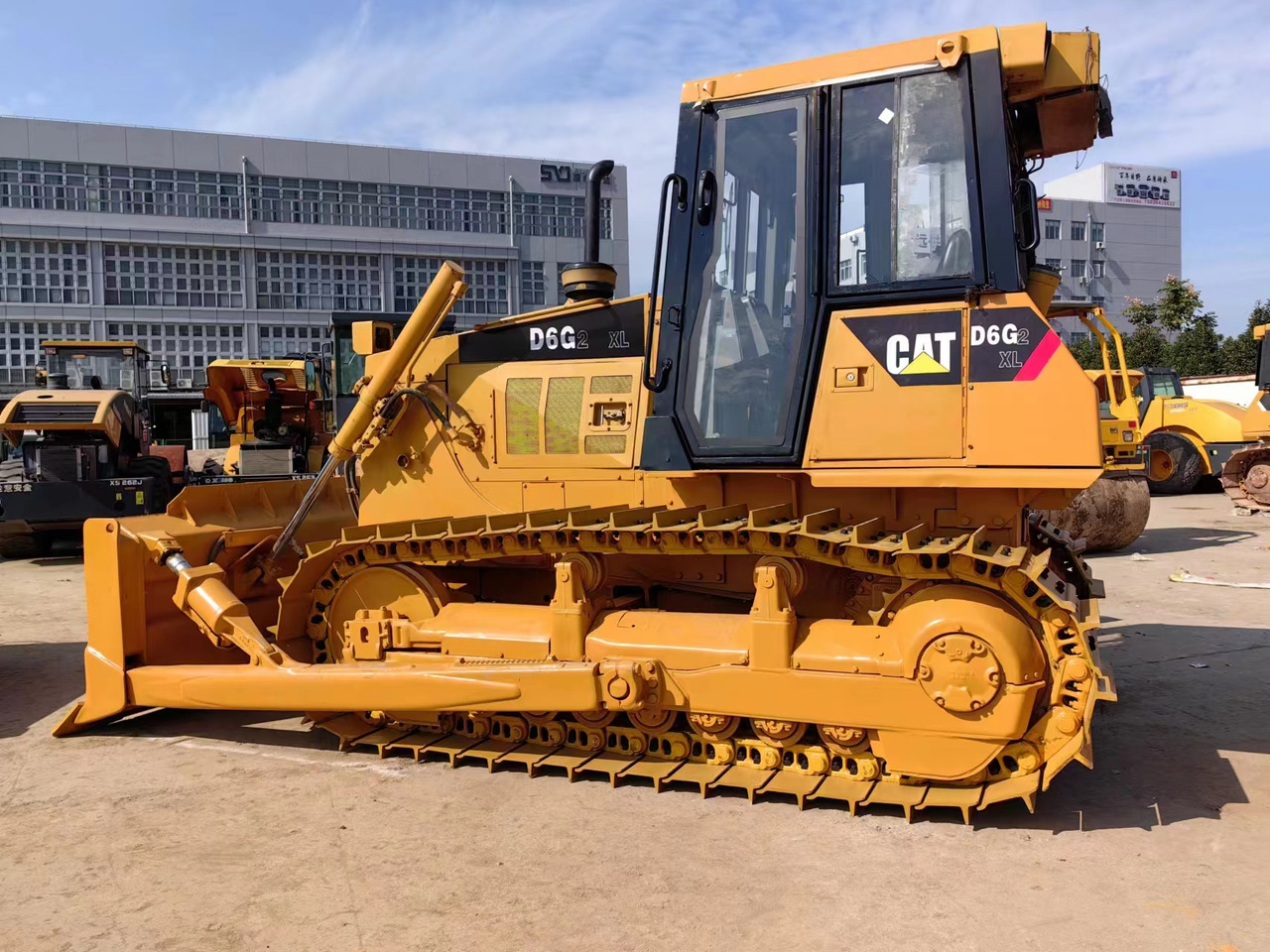 CATERPILLAR D6G2 - Bulldozer: foto 4 CATERPILLAR D6G2 - Bulldozer: foto 4