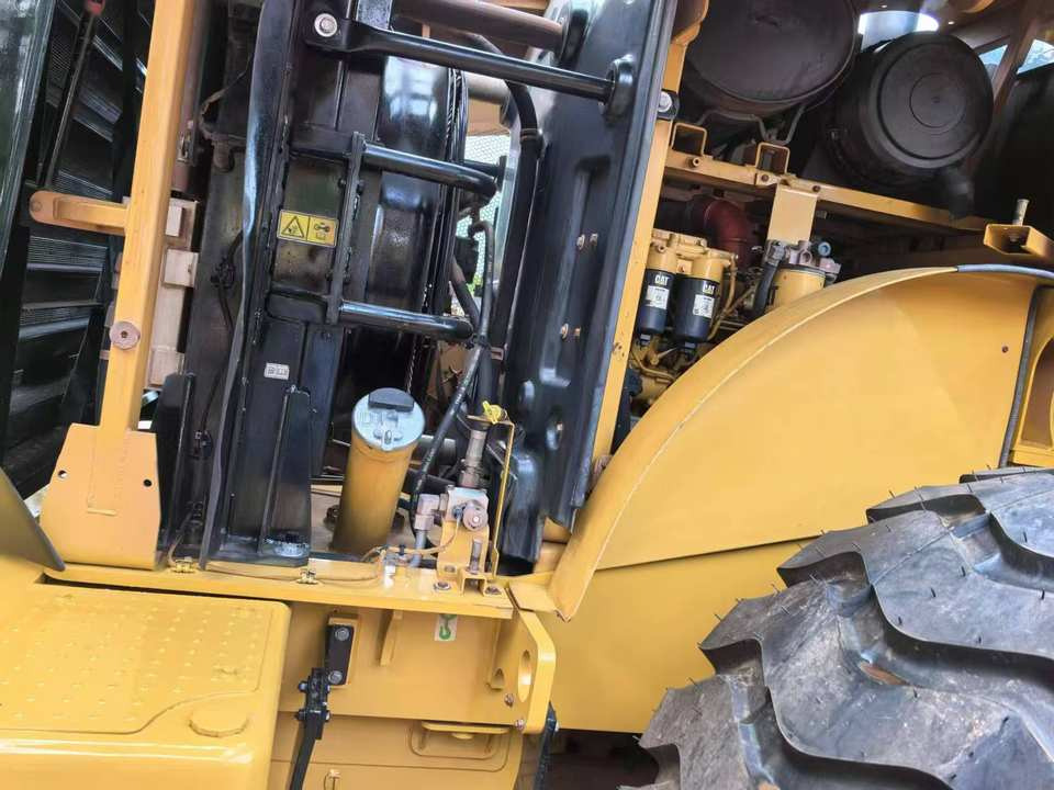 Original Cat Used Cat 950gc Wheel Loader Caterpillar 950gc Cat Loader Low Service Time - Cargadora de ruedas: foto 5 Original Cat Used Cat 950gc Wheel Loader Caterpillar 950gc Cat Loader Low Service Time - Cargadora de ruedas: foto 5