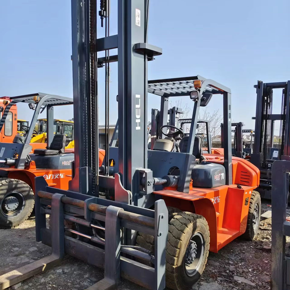 Used Heli 7-Ton Forklift with 4.5m Mast Height - Carretilla elevadora: foto 1 Used Heli 7-Ton Forklift with 4.5m Mast Height - Carretilla elevadora: foto 1