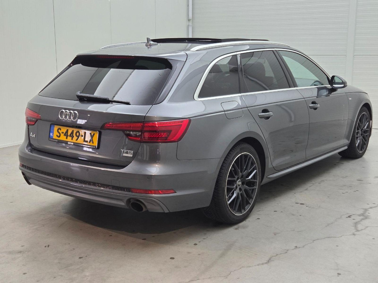Audi A4 Avant 2.0 TFSI ultra Sport Pro Line S | 2017 | 251.737 km | Automaat | S449LX | NAP: Geen oordeel - Coche: foto 4 Audi A4 Avant 2.0 TFSI ultra Sport Pro Line S | 2017 | 251.737 km | Automaat | S449LX | NAP: Geen oordeel - Coche: foto 4