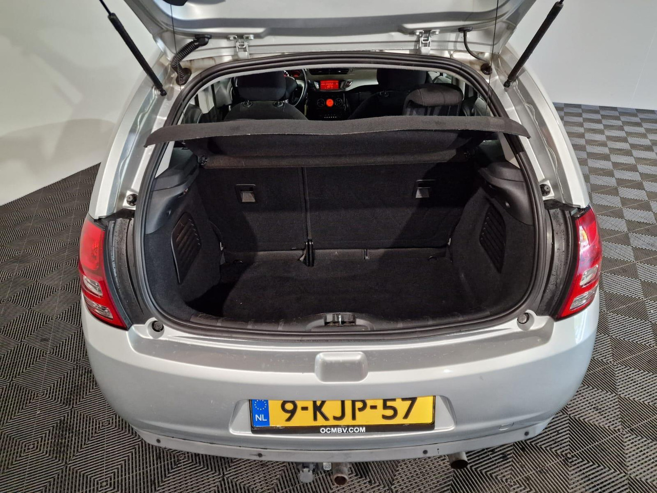 Citroen C3 1.6 Vti | 2012 | 193.593 km | 9-KJP-57 - Hatchback: foto 3 Citroen C3 1.6 Vti | 2012 | 193.593 km | 9-KJP-57 - Hatchback: foto 3