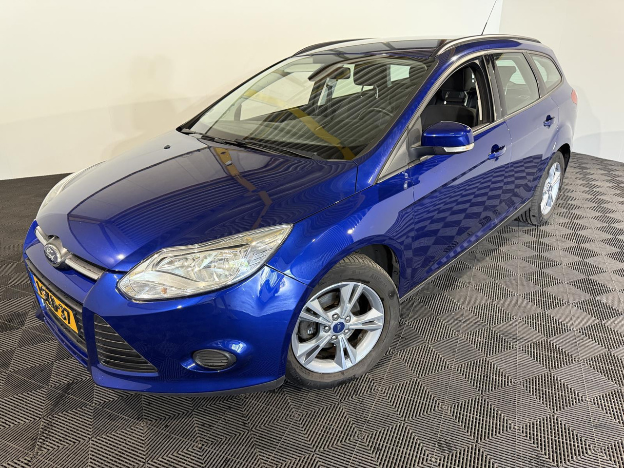 Ford Focus Wagon 1.0 EcoBoost Edition | 2013 | 171.974 km | 1-SKD-37 - Coche: foto 1 Ford Focus Wagon 1.0 EcoBoost Edition | 2013 | 171.974 km | 1-SKD-37 - Coche: foto 1