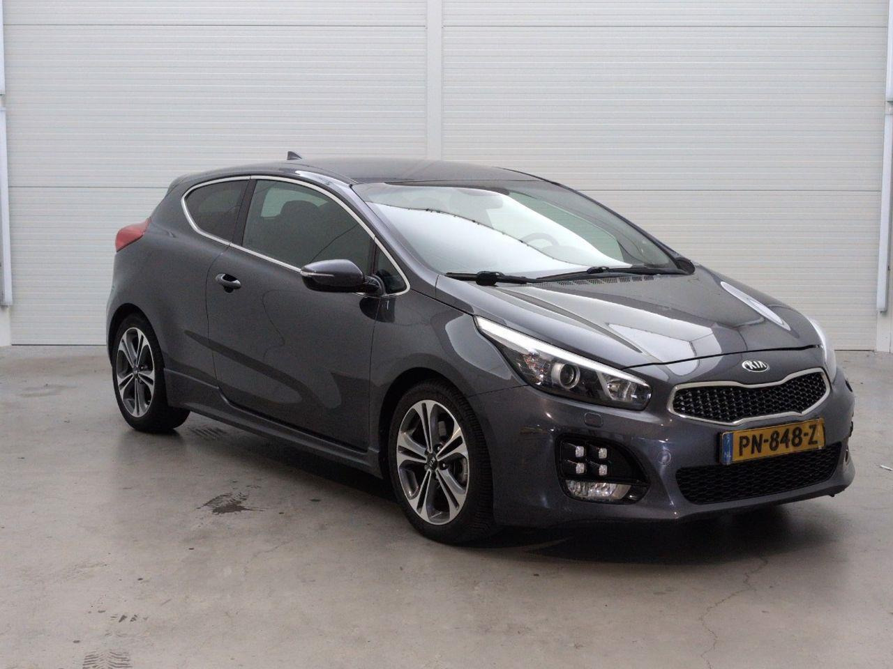 Kia pro _ cee'd 1.0 T - GDi GT - Line | 2017 | 74.977 km | PN848Z | NAP: Logisch - Coche: foto 2 Kia pro _ cee'd 1.0 T - GDi GT - Line | 2017 | 74.977 km | PN848Z | NAP: Logisch - Coche: foto 2