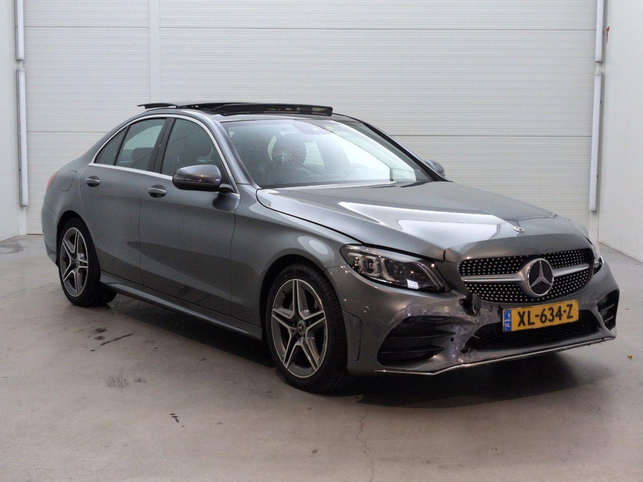Mercedes-Benz C-klasse 180 Premium Pack | 2019 | 105.115 km | Automaat | XL634Z | NAP: Logisch - Sedan: foto 2 Mercedes-Benz C-klasse 180 Premium Pack | 2019 | 105.115 km | Automaat | XL634Z | NAP: Logisch - Sedan: foto 2