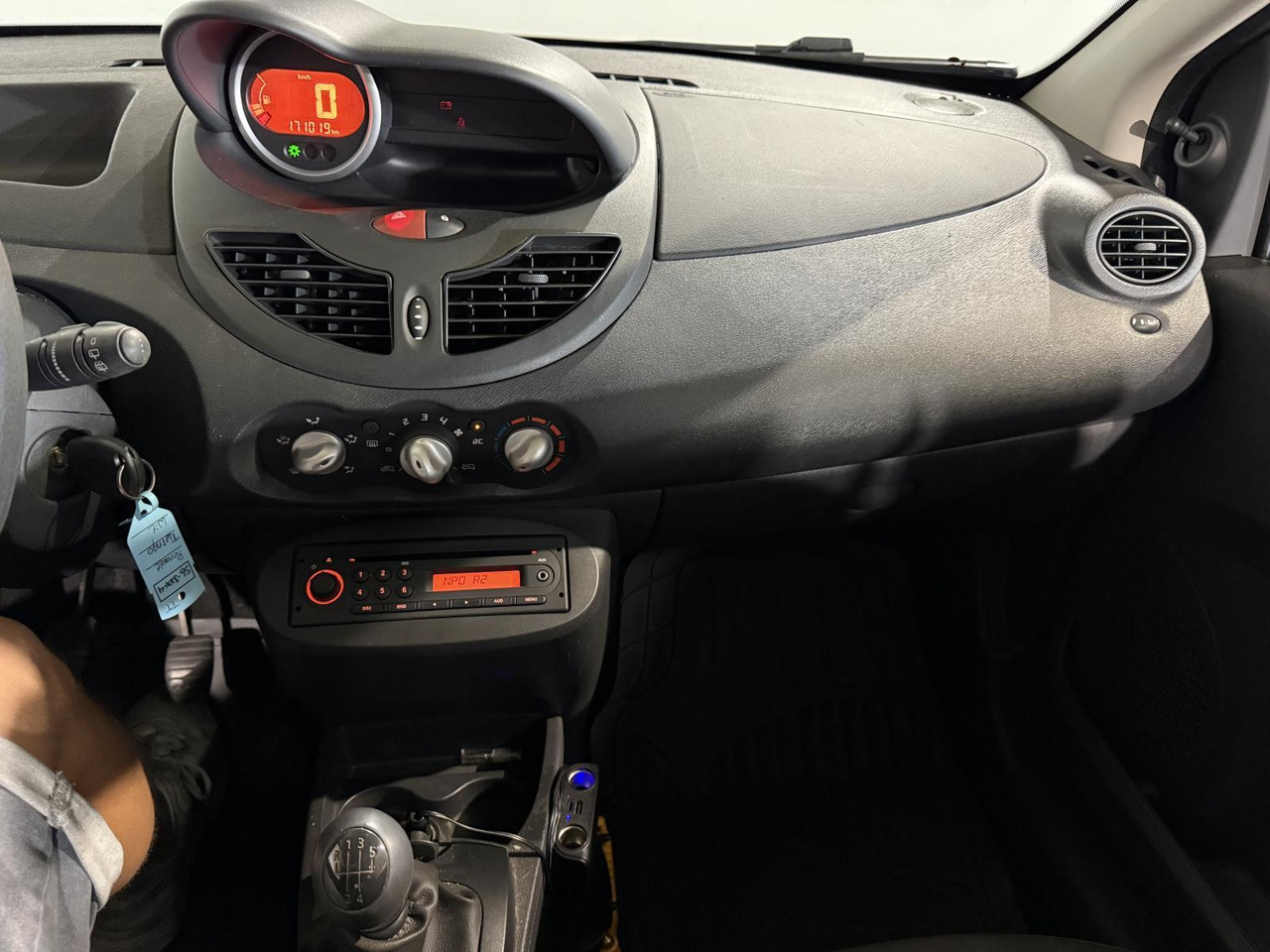 Renault Twingo 1.2 Dynamique | 2009 | 171.021 km | 56-JXX-4 - Hatchback: foto 5 Renault Twingo 1.2 Dynamique | 2009 | 171.021 km | 56-JXX-4 - Hatchback: foto 5