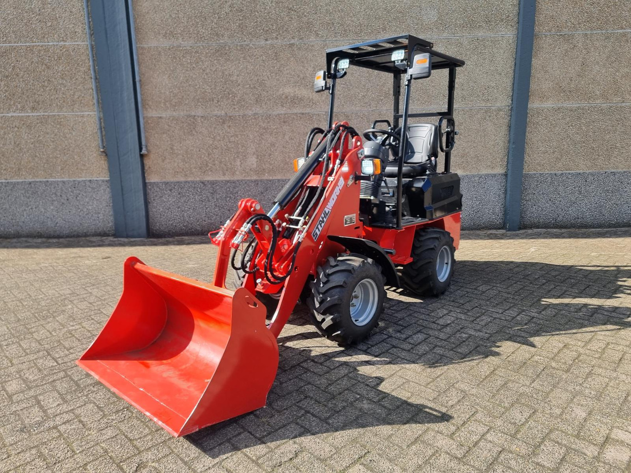 Stahlworks R906 Shovel Nieuw - Cargadora de ruedas: foto 1 Stahlworks R906 Shovel Nieuw - Cargadora de ruedas: foto 1