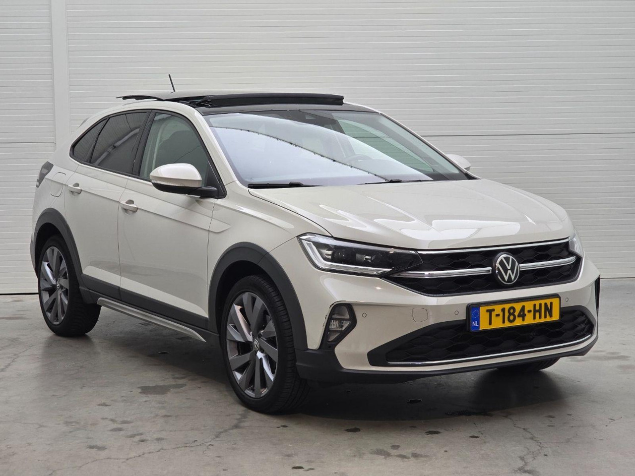 Volkswagen Taigo 1.0 TSI R - Line | 2022 | 80.273 km | Automaat | T184HN | NAP: Geen oordeel - SUV/ Todoterreno: foto 2 Volkswagen Taigo 1.0 TSI R - Line | 2022 | 80.273 km | Automaat | T184HN | NAP: Geen oordeel - SUV/ Todoterreno: foto 2