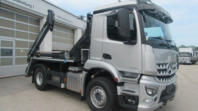 Mercedes-Benz Arocs 1846L 4x2 Absetztkipper km 1.700. Meiller - Camión volquete: foto 3 Mercedes-Benz Arocs 1846L 4x2 Absetztkipper km 1.700. Meiller - Camión volquete: foto 3