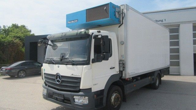 Mercedes-Benz Atego 1527L Tiefkühler, LBW,... - Camión frigorífico: foto 1 Mercedes-Benz Atego 1527L Tiefkühler, LBW,... - Camión frigorífico: foto 1