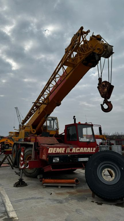 Liebherr LTM 1035-3 - Grúa todo terreno: foto 2 Liebherr LTM 1035-3 - Grúa todo terreno: foto 2