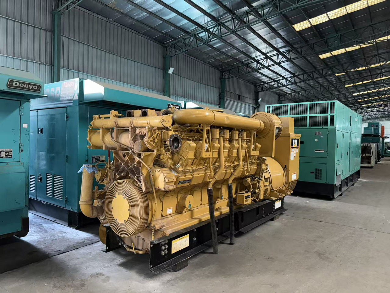 CATPILLAR 2200F 3516 - Herramienta/ Equipo: foto 3 CATPILLAR 2200F 3516 - Herramienta/ Equipo: foto 3