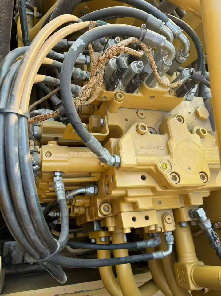 CATPILLAR 395 - Excavadora de cadenas: foto 2 CATPILLAR 395 - Excavadora de cadenas: foto 2