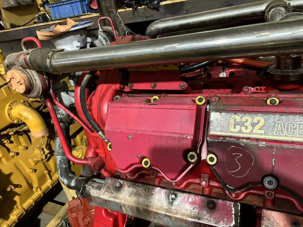 CATPILLAR C32 - Generador industriale: foto 4 CATPILLAR C32 - Generador industriale: foto 4