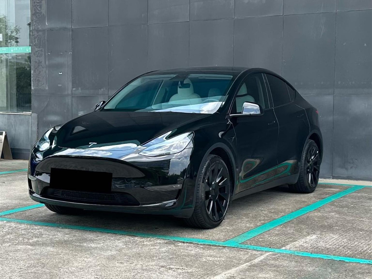 TESLA MODEL Y - Coche: foto 1 TESLA MODEL Y - Coche: foto 1