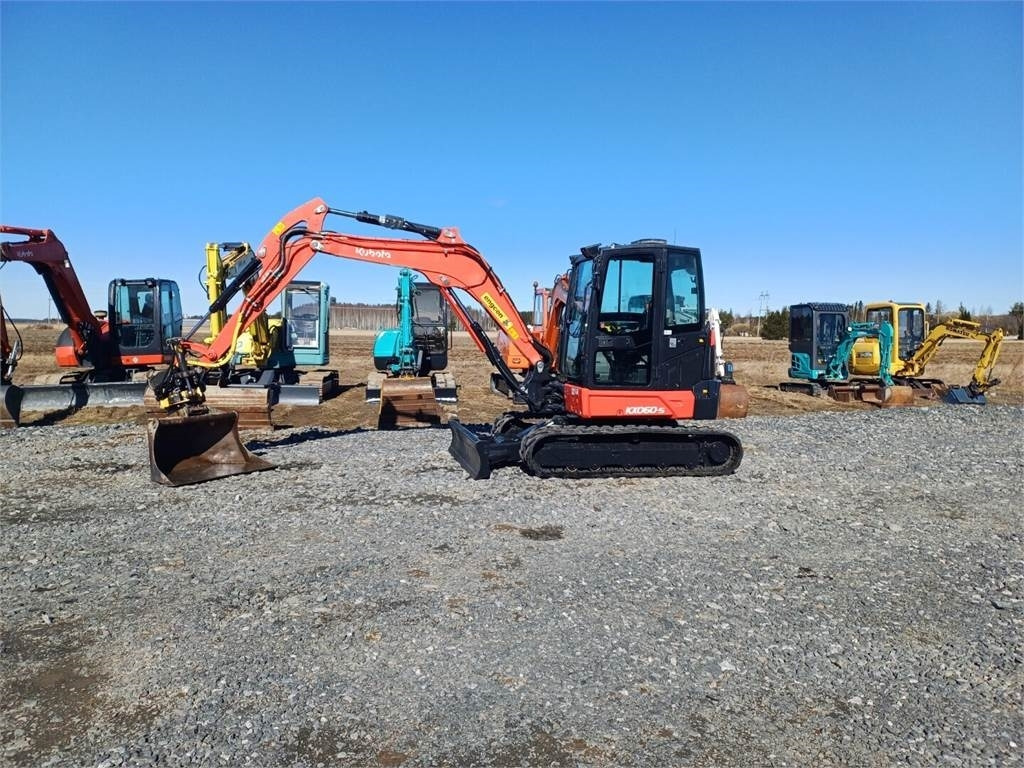 Kubota KX060-5 Engcon pyörittäjällä - Miniexcavadora: foto 2 Kubota KX060-5 Engcon pyörittäjällä - Miniexcavadora: foto 2