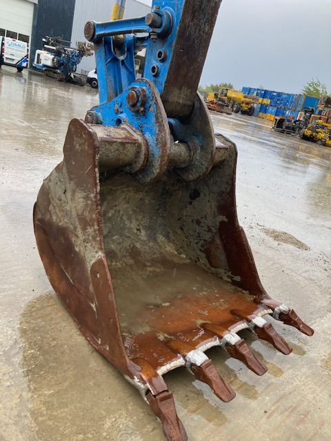 PELLE SUR CHENILLES KOMATSU PC228USLC-3 - Excavadora de cadenas: foto 5 PELLE SUR CHENILLES KOMATSU PC228USLC-3 - Excavadora de cadenas: foto 5