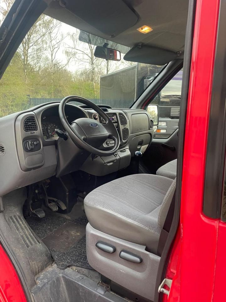 Ford Transit/mit Rollstuhl-Hebebühne - Furgoneta de pasajeros: foto 5 Ford Transit/mit Rollstuhl-Hebebühne - Furgoneta de pasajeros: foto 5