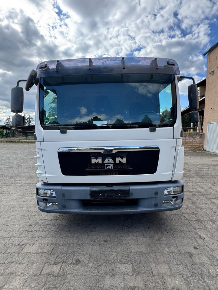 MAN TGL 8.180/2xAHK/Zertifikat/Schwenkwand - Camión transporte de bebidas: foto 4 MAN TGL 8.180/2xAHK/Zertifikat/Schwenkwand - Camión transporte de bebidas: foto 4