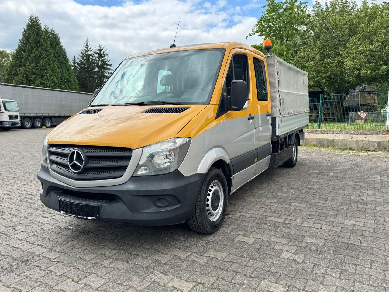 Mercedes-Benz 316 CDI/DK/Ahk/Top-Zustand/Tüv-Neu! - Furgoneta con caja de lona, Furgoneta combi: foto 2 Mercedes-Benz 316 CDI/DK/Ahk/Top-Zustand/Tüv-Neu! - Furgoneta con caja de lona, Furgoneta combi: foto 2