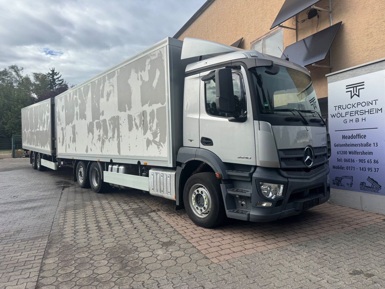 Mercedes-Benz Antos 2540/2xLBW/Kühlung-Defekt/5instock - Camión frigorífico: foto 1 Mercedes-Benz Antos 2540/2xLBW/Kühlung-Defekt/5instock - Camión frigorífico: foto 1