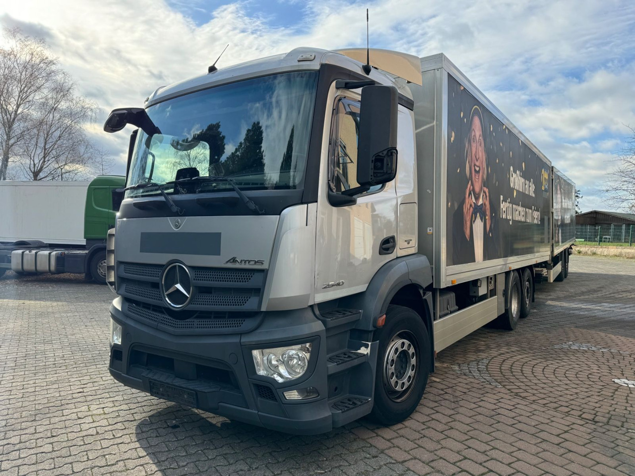 Mercedes-Benz Antos 2540/Durchladbar/2xLBW/Frigoblock/2instock - Camión frigorífico: foto 2 Mercedes-Benz Antos 2540/Durchladbar/2xLBW/Frigoblock/2instock - Camión frigorífico: foto 2