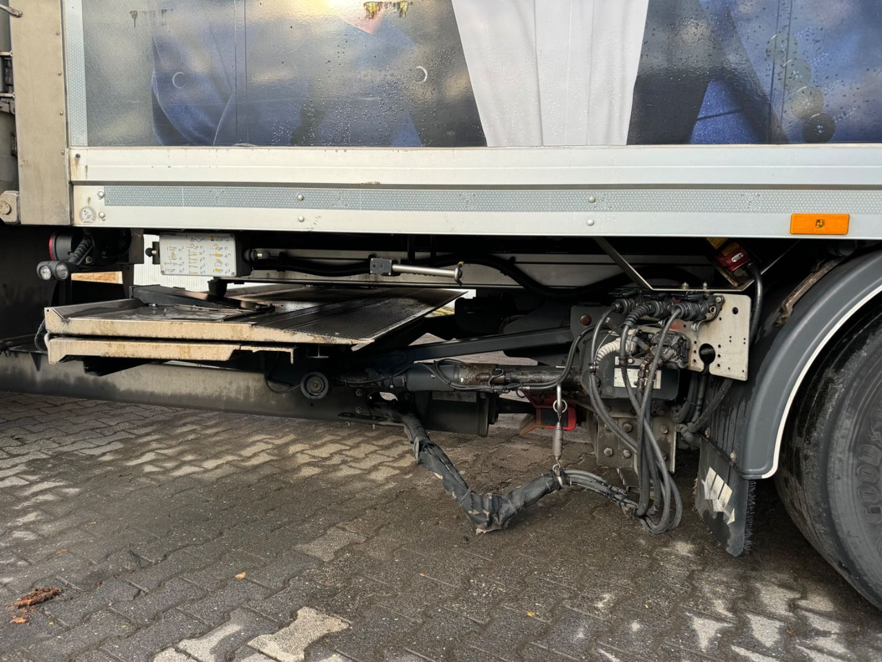 Mercedes-Benz Antos 2540/Durchladbar/2xLBW/Frigoblock - Camión frigorífico: foto 5 Mercedes-Benz Antos 2540/Durchladbar/2xLBW/Frigoblock - Camión frigorífico: foto 5