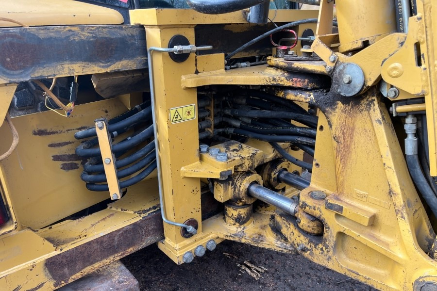 CATERPILLAR 432D - Retroexcavadora: foto 4 CATERPILLAR 432D - Retroexcavadora: foto 4