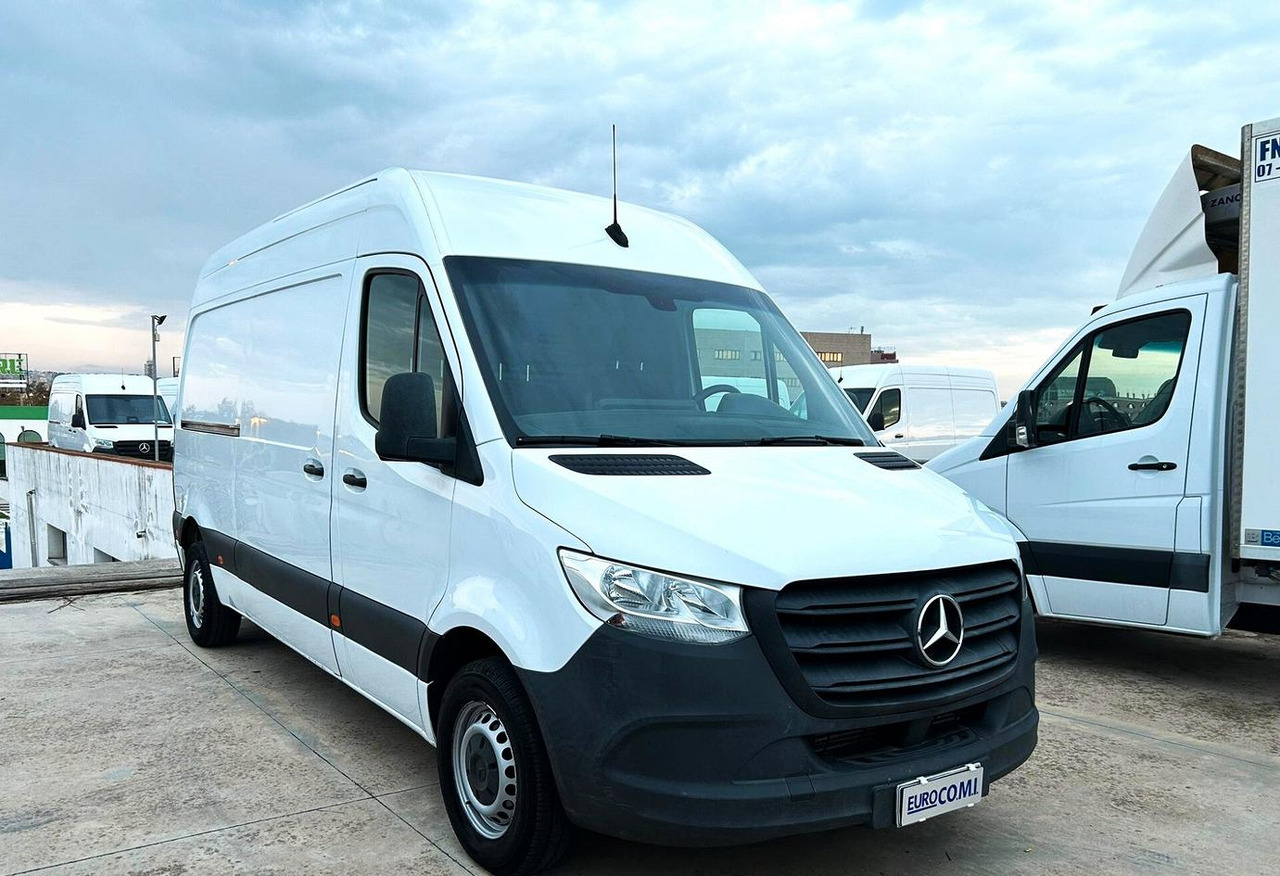 Mercedes Benz Sprinter 314 F 39/35 - Furgón: foto 3 Mercedes Benz Sprinter 314 F 39/35 - Furgón: foto 3