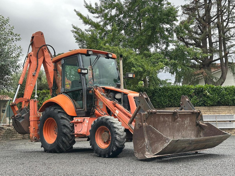 Fiat HITACHI FB100.4 - Retroexcavadora: foto 1 Fiat HITACHI FB100.4 - Retroexcavadora: foto 1