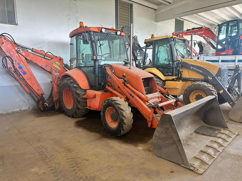 Fiat KOBELCO FB100.2 - Retroexcavadora: foto 1 Fiat KOBELCO FB100.2 - Retroexcavadora: foto 1