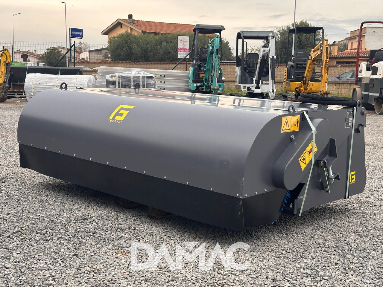GF GORDINI SX210 - Barredora cucharón: foto 1 GF GORDINI SX210 - Barredora cucharón: foto 1