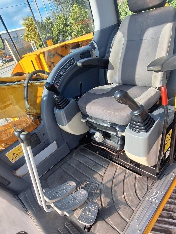 Leasing de JCB JS130 JCB JS130: foto 9