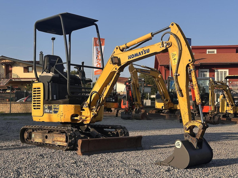 Komatsu PC16R-3HS - Miniexcavadora: foto 1 Komatsu PC16R-3HS - Miniexcavadora: foto 1