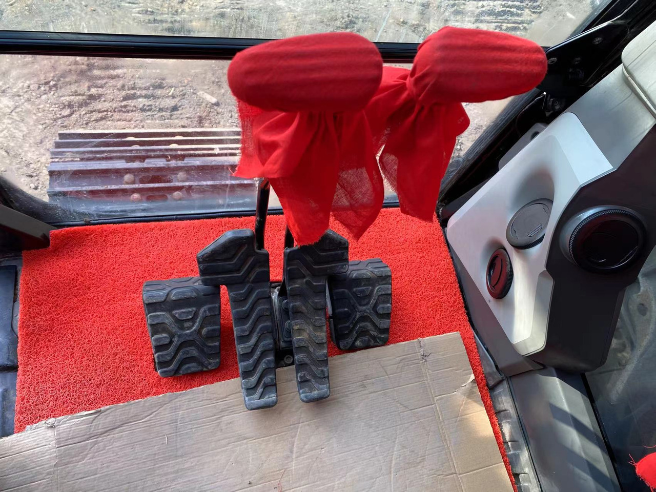 Excavadora de cadenas CATERPILLAR 320GC: foto 17