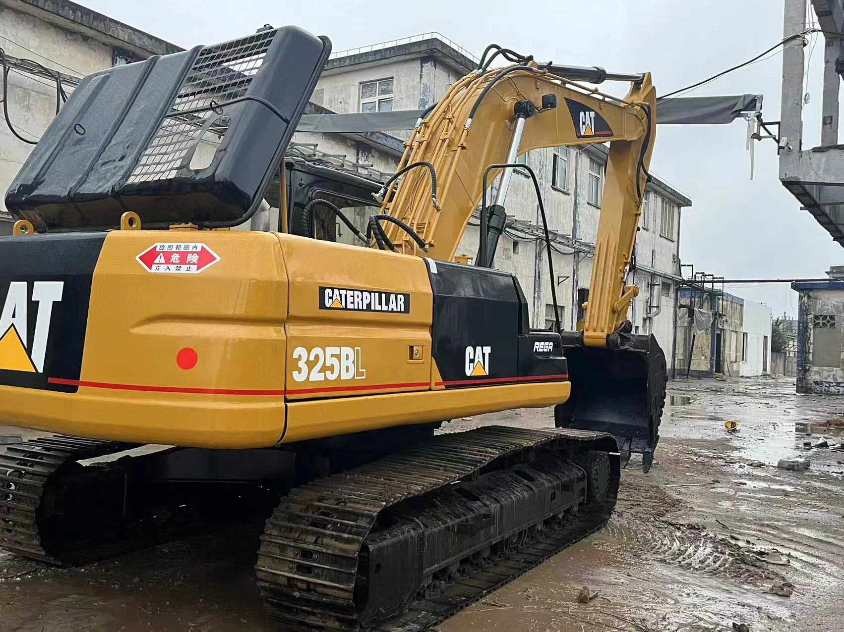 CATERPILLAR 325BL - Excavadora de cadenas: foto 5 CATERPILLAR 325BL - Excavadora de cadenas: foto 5