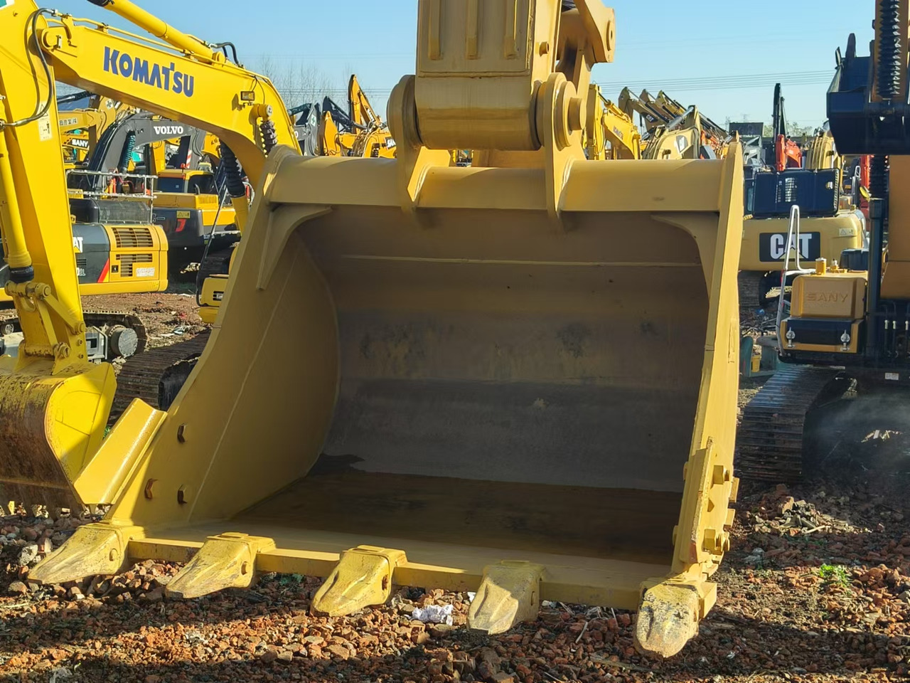 Excavadora de cadenas CATERPILLAR 330D: foto 19 Excavadora de cadenas CATERPILLAR 330D: foto 19