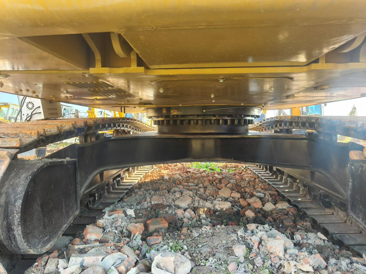 Excavadora de cadenas CATERPILLAR 330D: foto 24 Excavadora de cadenas CATERPILLAR 330D: foto 24