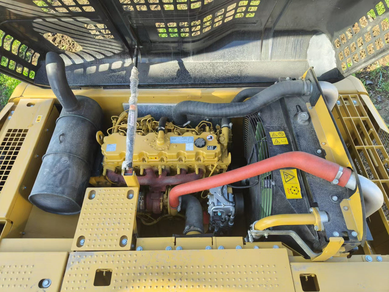 Excavadora de cadenas CATERPILLAR 330D: foto 12 Excavadora de cadenas CATERPILLAR 330D: foto 12