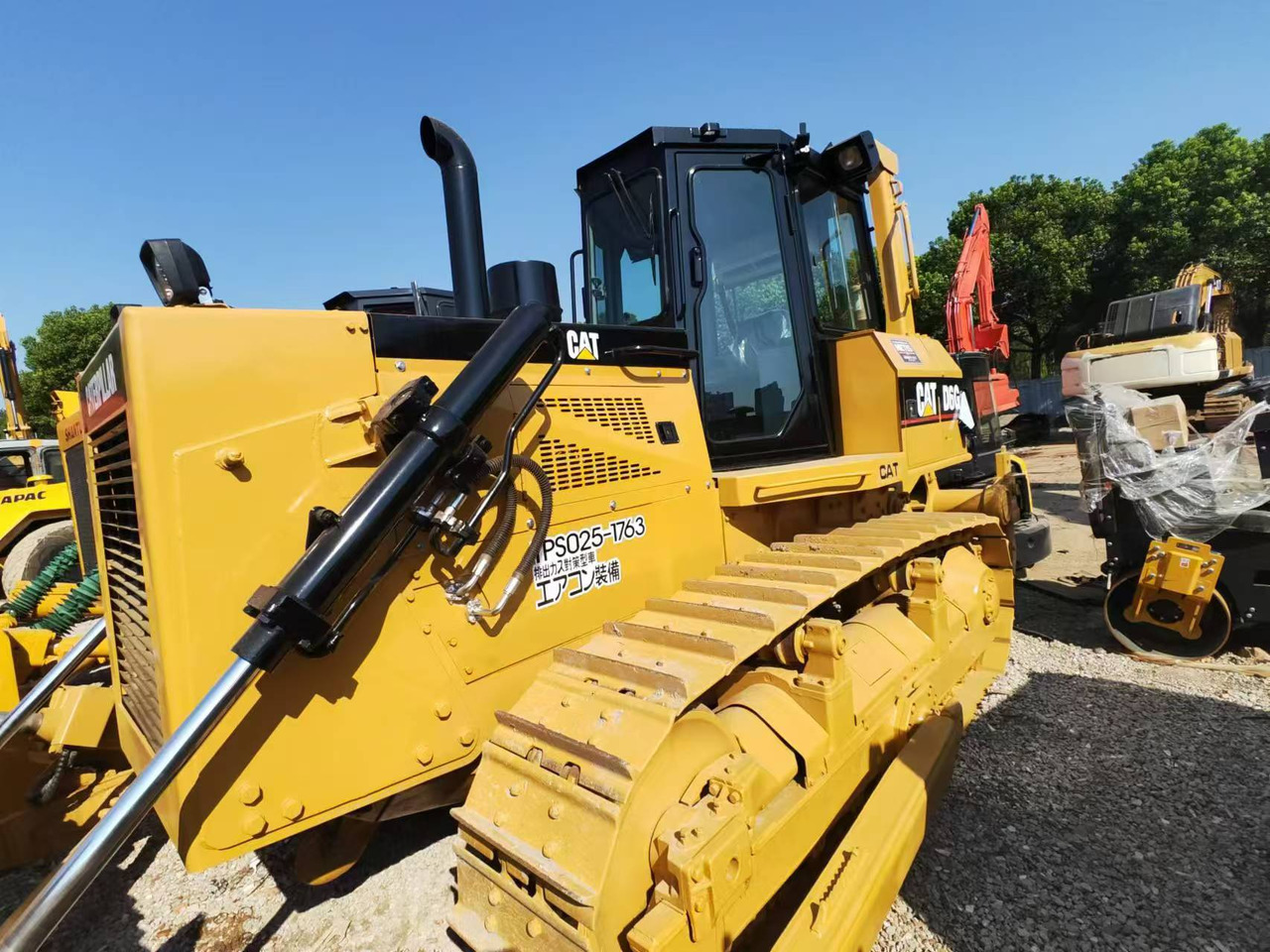 Bulldozer CATERPILLAR D6G: foto 10