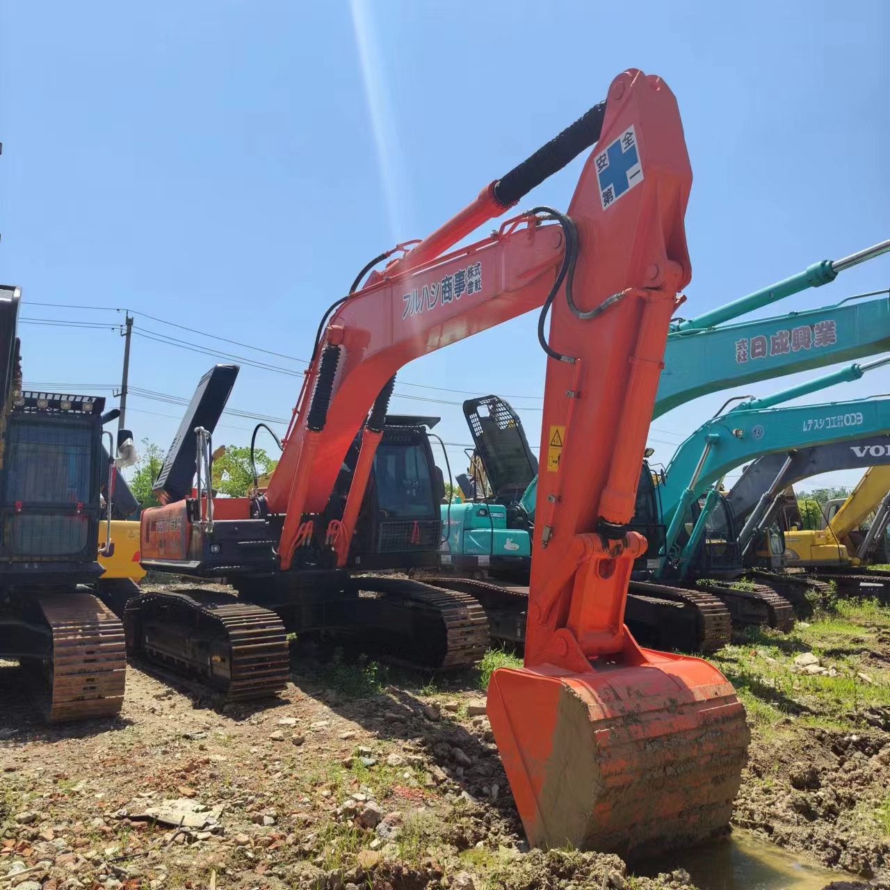 HITACHI ZX350 - Excavadora de cadenas: foto 1 HITACHI ZX350 - Excavadora de cadenas: foto 1